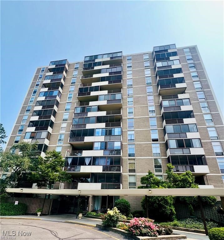 25801 Lakeshore Boulevard Euclid OH 44132