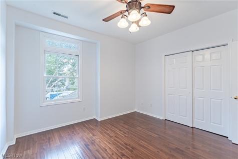 439 Eagle Trace Mayfield Heights OH 44124