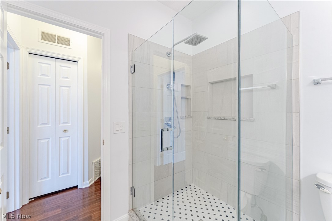 439 Eagle Trace Mayfield Heights OH 44124
