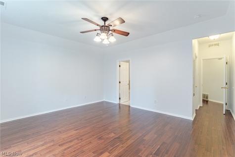 439 Eagle Trace Mayfield Heights OH 44124