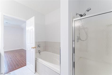 439 Eagle Trace Mayfield Heights OH 44124