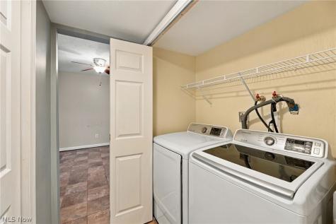 1910 King James Parkway Westlake OH 44145