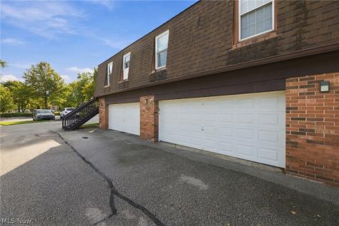 1910 King James Parkway Westlake OH 44145