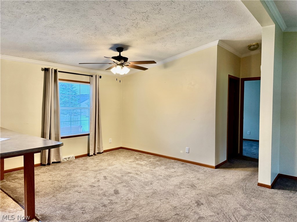 5665 Innkeeper Street SE Dennison OH 44621