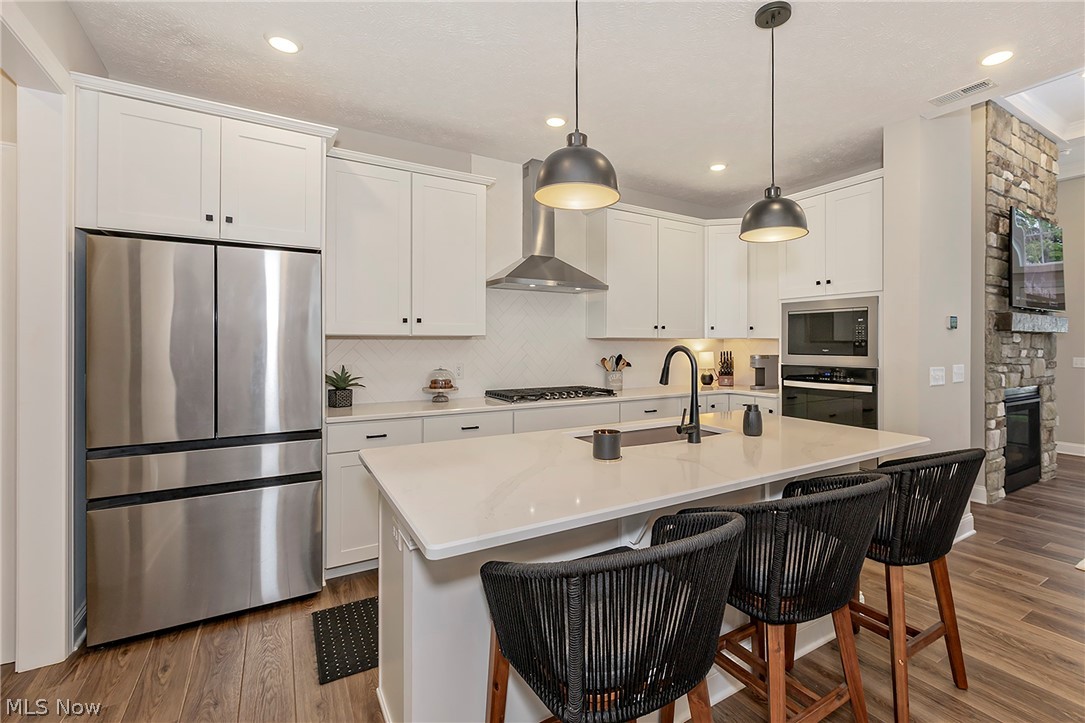 118 Lake Balaton Drive Orange OH 44128