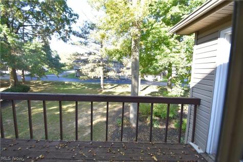7636 Huntington Drive Youngstown OH 44512