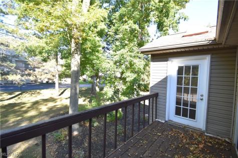 7636 Huntington Drive Youngstown OH 44512