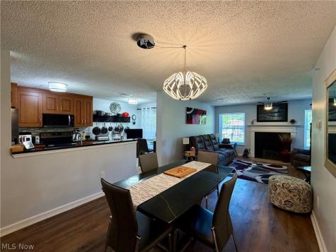 180 Fox Hollow Drive Mayfield Heights OH 44124