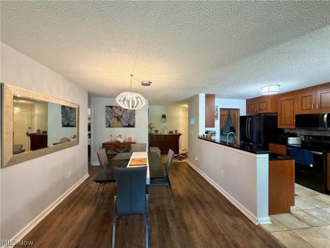 180 Fox Hollow Drive Mayfield Heights OH 44124
