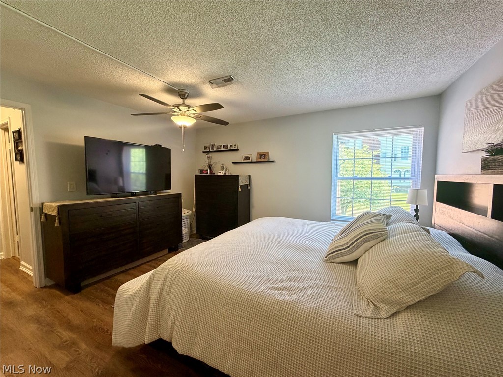 180 Fox Hollow Drive Mayfield Heights OH 44124