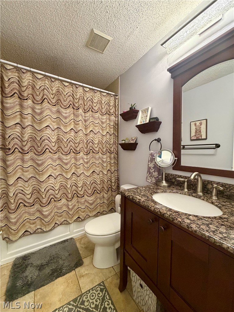 180 Fox Hollow Drive Mayfield Heights OH 44124