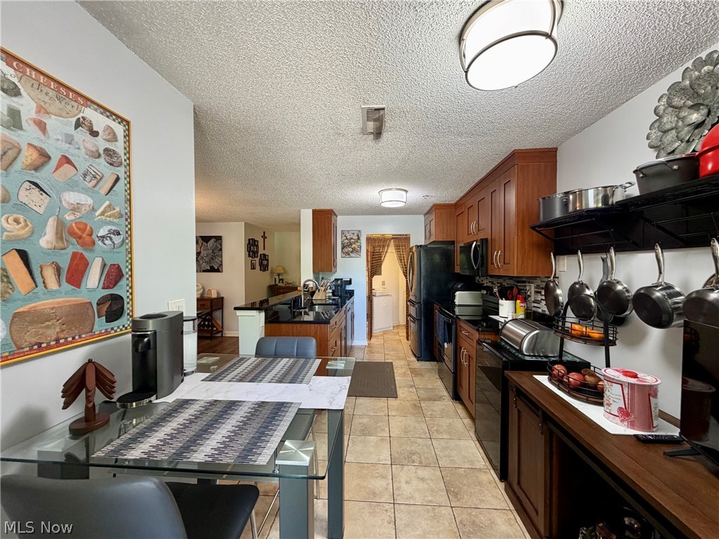 180 Fox Hollow Drive Mayfield Heights OH 44124