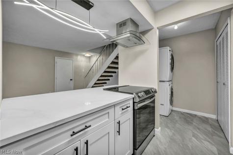 7972 Colonial Drive Mentor OH 44060