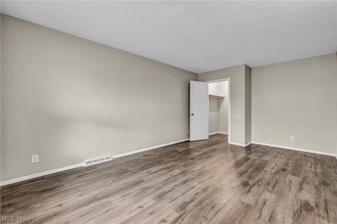 7972 Colonial Drive Mentor OH 44060
