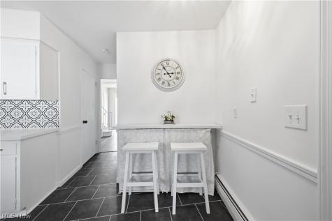7 Meadowlawn Drive Mentor OH 44060