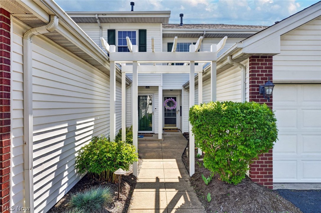 6721 Woodruff Court Cleveland OH 44130