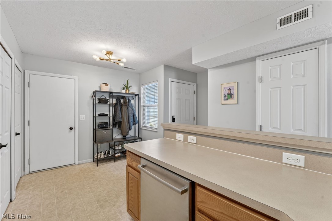 6721 Woodruff Court Cleveland OH 44130