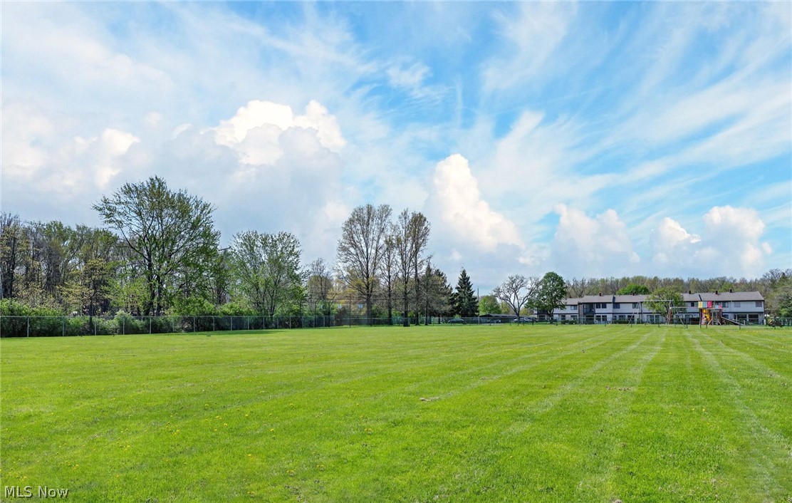 6721 Woodruff Court Cleveland OH 44130