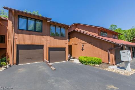 25058 Mill River Road Olmsted Falls OH 44138