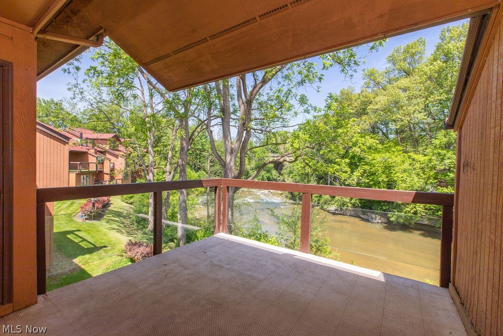 25058 Mill River Road Olmsted Falls OH 44138
