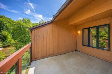 25058 Mill River Road Olmsted Falls OH 44138