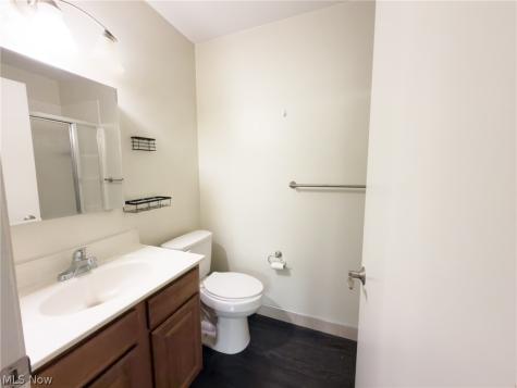 2885 Pease Drive Rocky River OH 44116