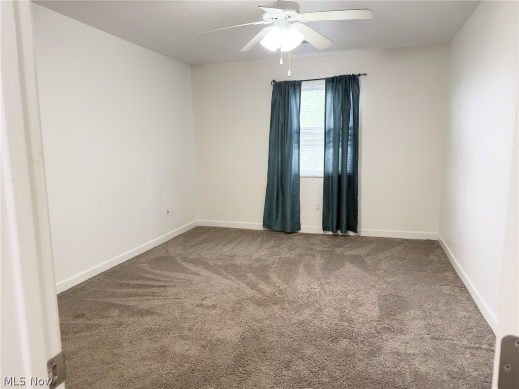 2885 Pease Drive Rocky River OH 44116