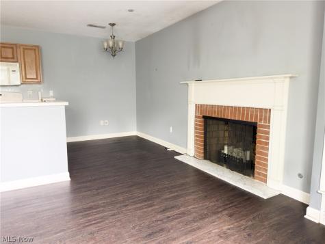 2885 Pease Drive Rocky River OH 44116