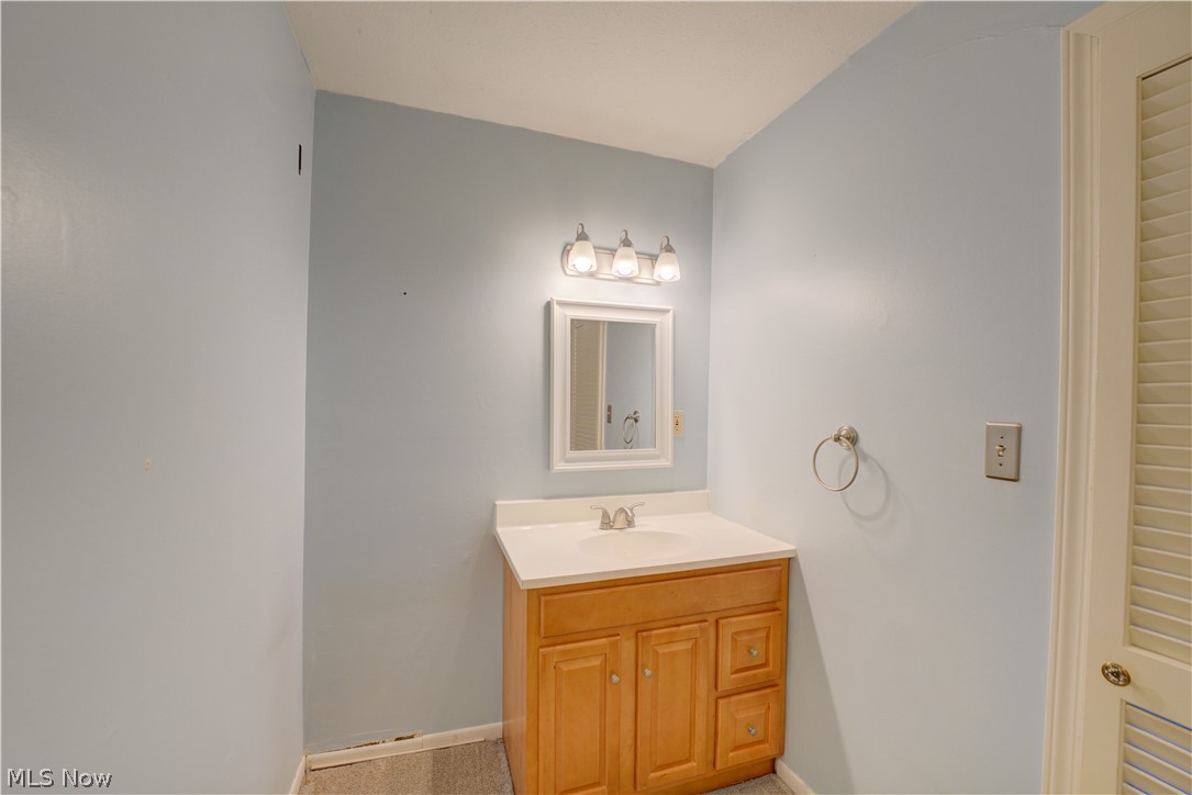 23492 David Drive North Olmsted OH 44070