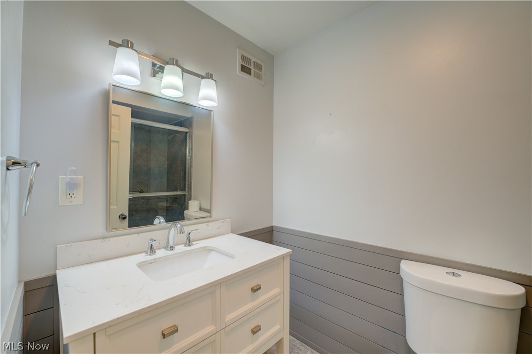 23492 David Drive North Olmsted OH 44070