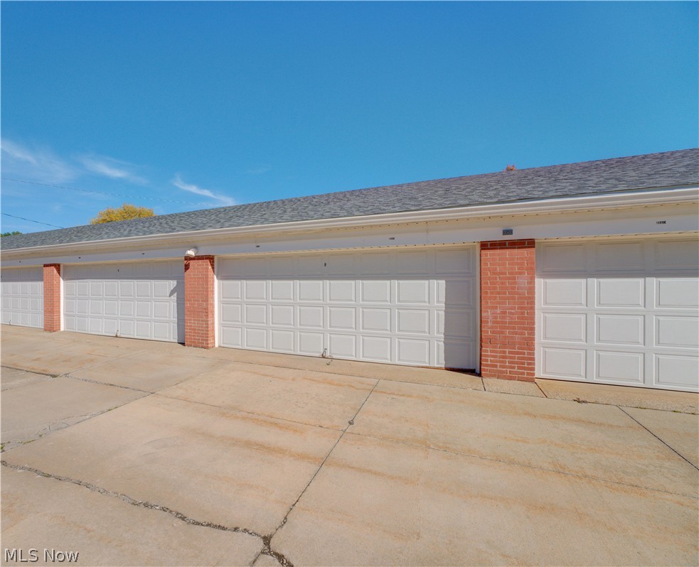 23492 David Drive North Olmsted OH 44070