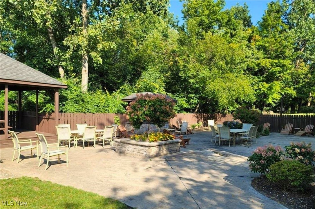 1110 Stoney Run Trail Broadview Heights OH 44147