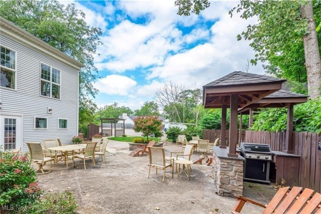 1110 Stoney Run Trail Broadview Heights OH 44147