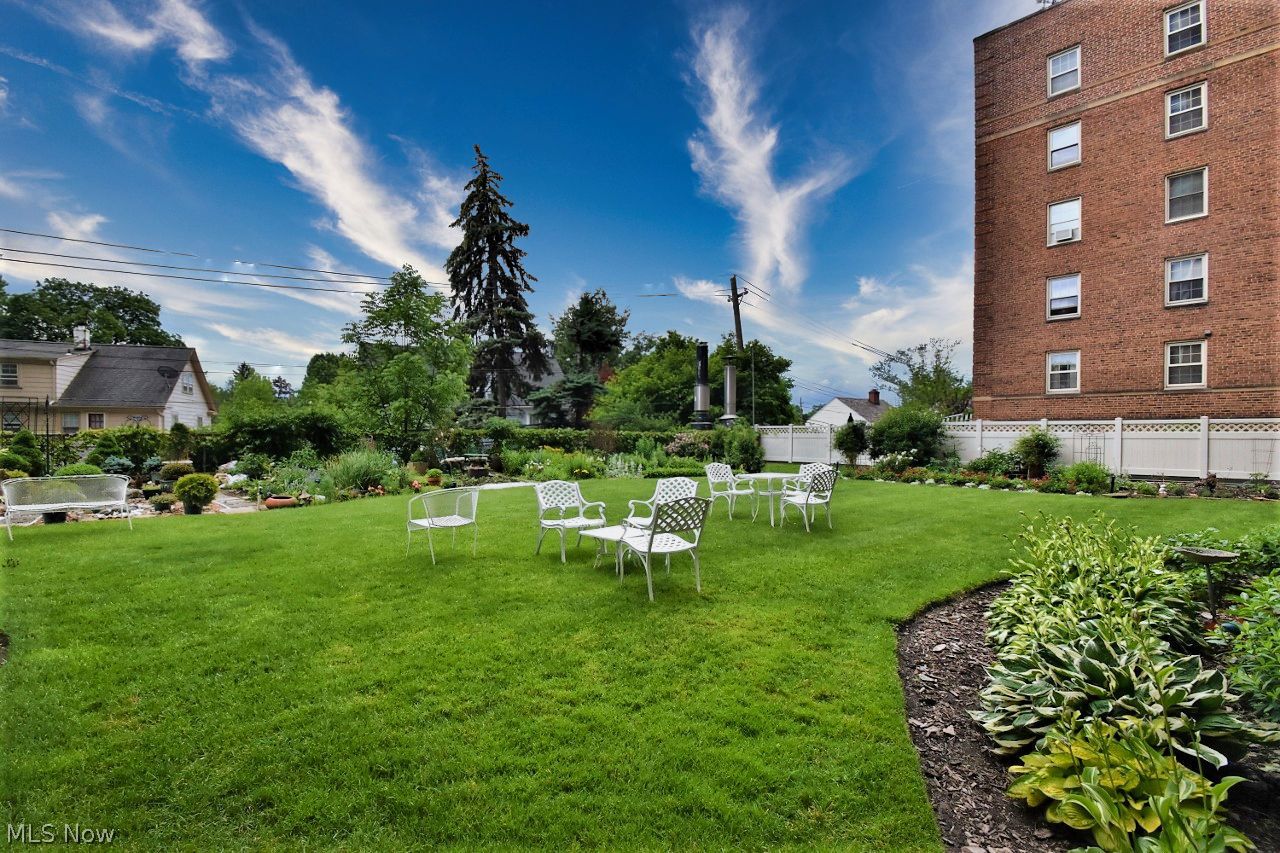 13800 Shaker Boulevard Cleveland OH 44120