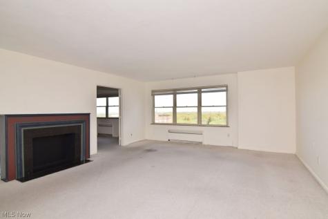 13800 Shaker Boulevard Cleveland OH 44120