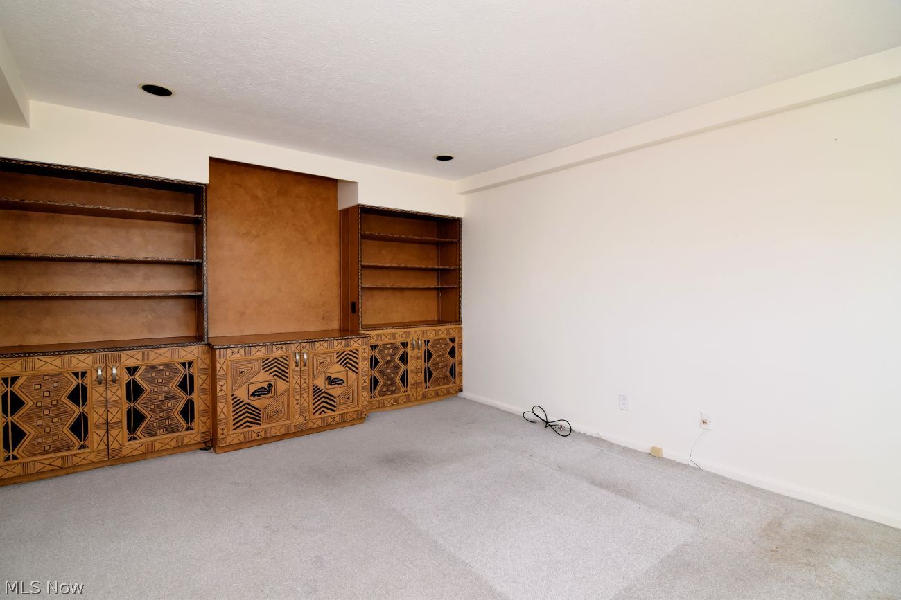 13800 Shaker Boulevard Cleveland OH 44120
