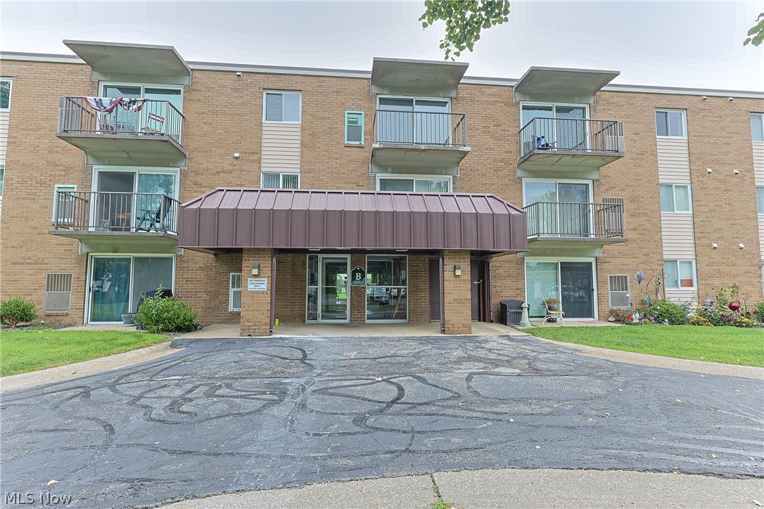 1315 S Lake Wilmer Drive Sandusky OH 44870