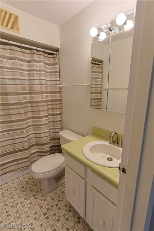 1315 S Lake Wilmer Drive Sandusky OH 44870