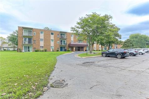 1315 S Lake Wilmer Drive Sandusky OH 44870