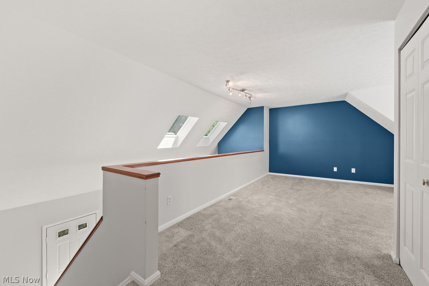 24519 Meadow Lane Olmsted Falls OH 44138