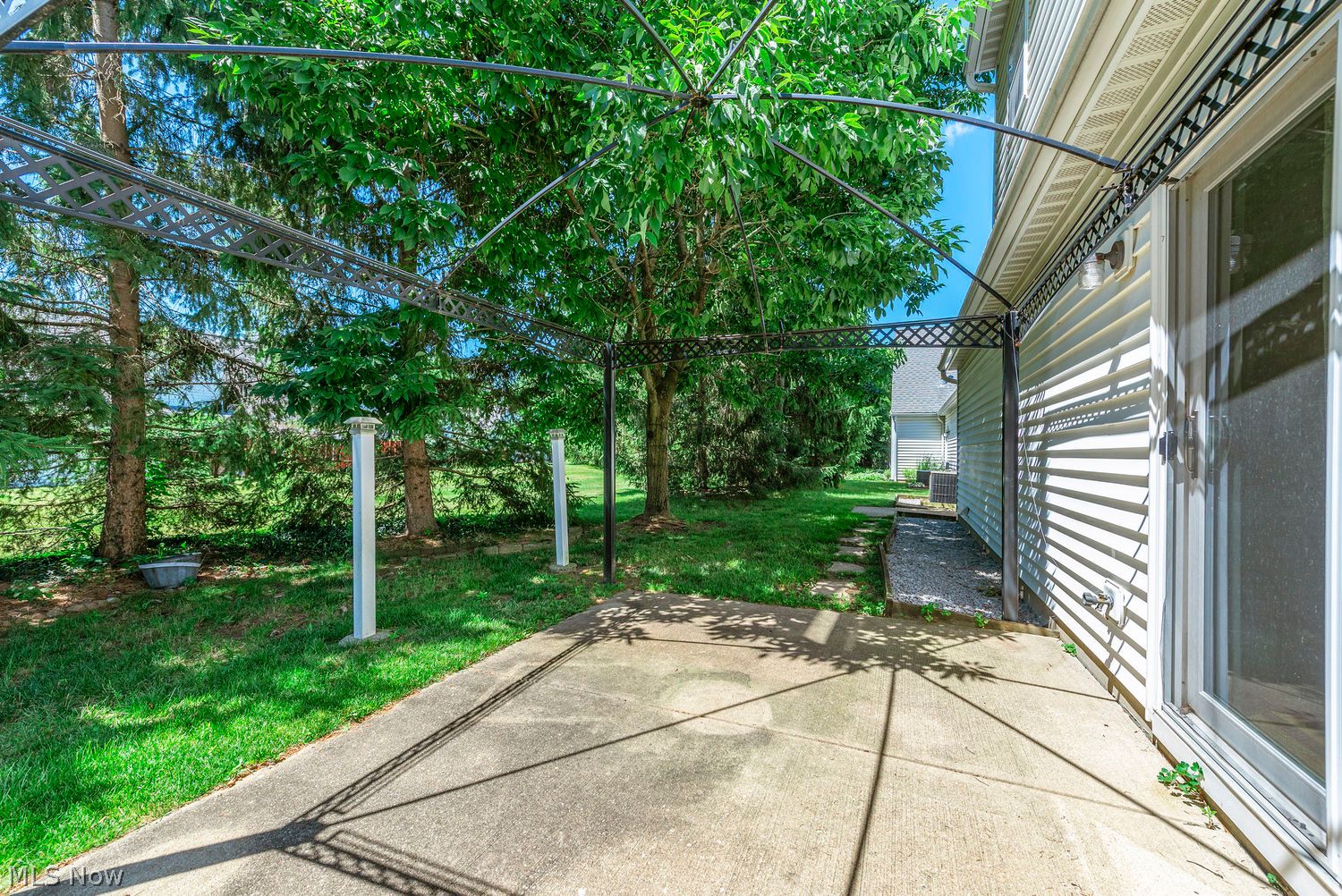 24519 Meadow Lane Olmsted Falls OH 44138