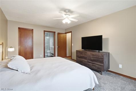 8982 Portage Pointe Drive Streetsboro OH 44241