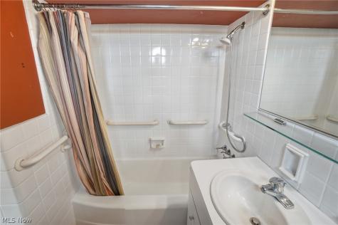 13900 Shaker Boulevard Cleveland OH 44120