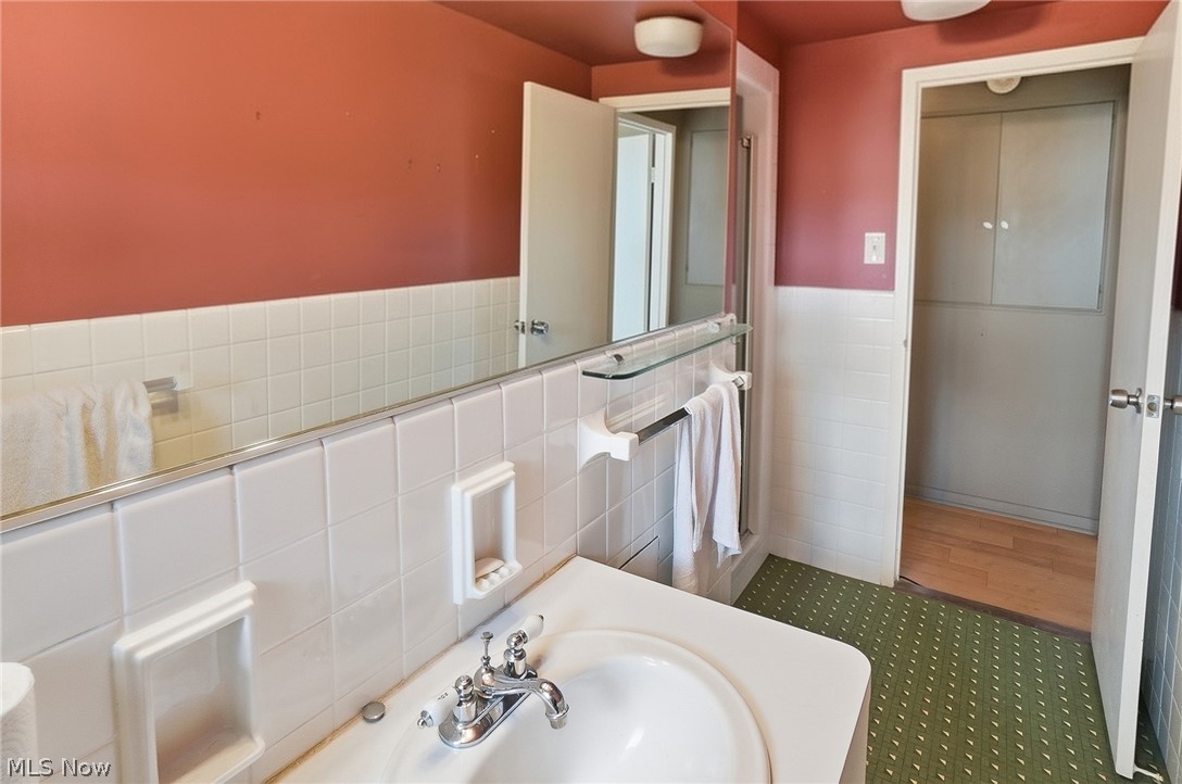 13900 Shaker Boulevard Cleveland OH 44120