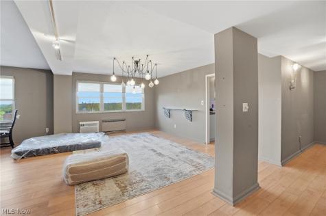 13900 Shaker Boulevard Cleveland OH 44120