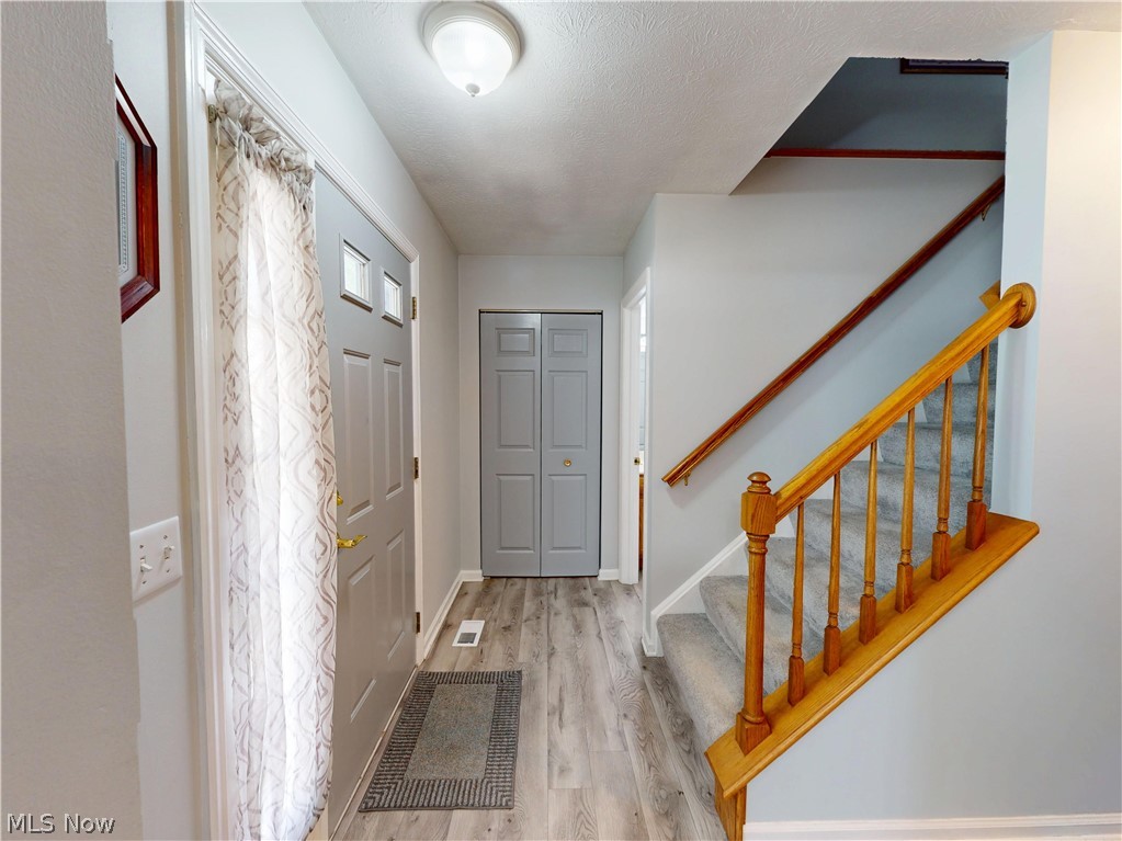 167 Marwyck Place Lane Northfield OH 44067