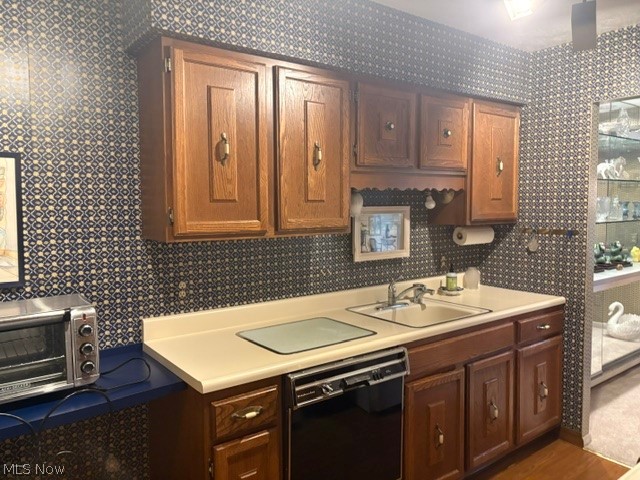 2112 Acacia Park Drive Lyndhurst OH 44124