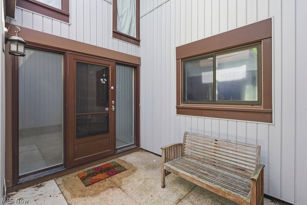746 Spafford Oval Sagamore Hills OH 44067