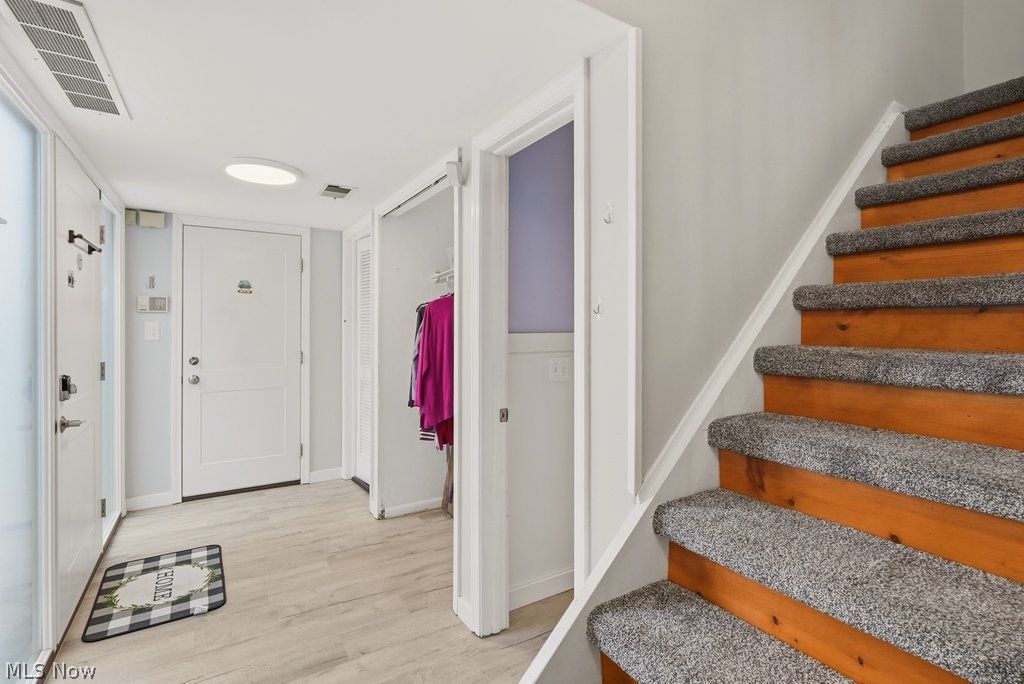 746 Spafford Oval Sagamore Hills OH 44067