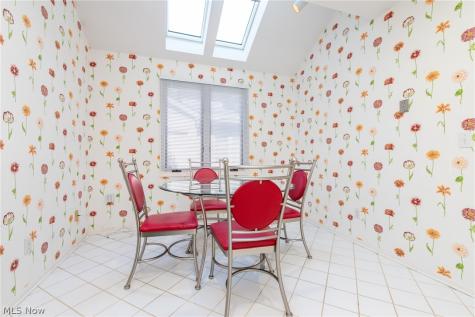 4 Chelsea Court Beachwood OH 44122